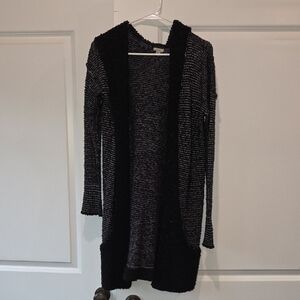 Ecote Black and Gray Open-Front Cardigan